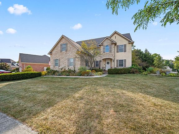 3rd image of 9755 Fresno Ct