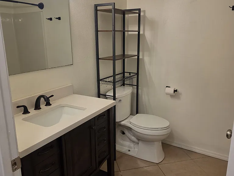226 Carys Ln — Photo 12