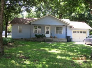218 W 9th St, Wewoka, OK 74884