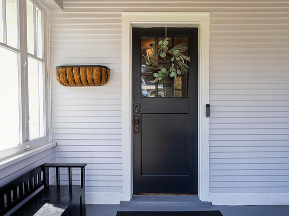 5th image of 4310 Regent St