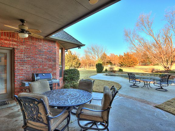 4th image of 10624 Pond Meadow Dr