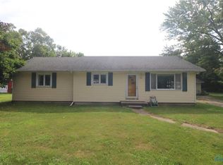 741 Quigley Rd, Holland, OH 43528