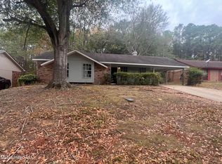 2481 Oak Grove Ln, Jackson, MS 39212