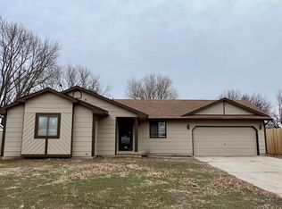 1823 E 45th St S, Wichita, KS 67216