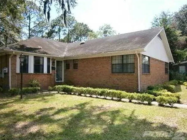 2141 Alaska St, Savannah, GA 31404