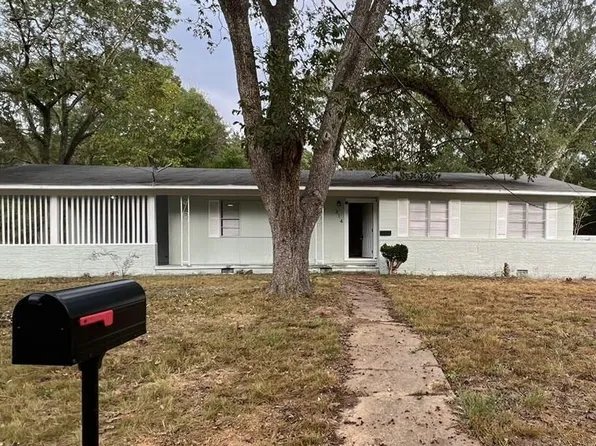 314 McDowell Park Cir, Jackson, MS 39204