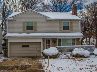1376 Henning Dr, Lyndhurst, OH 44124