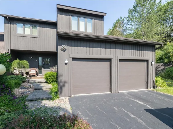 25 Fawn Rdg, Manlius, NY 13104