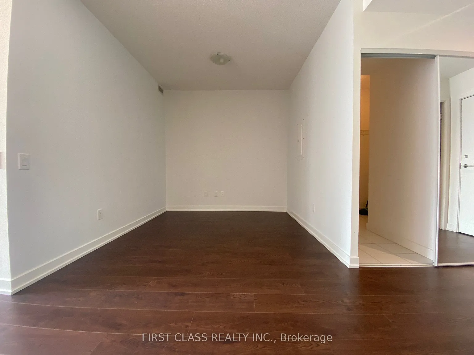 2 bed, $2,450 — Photo 4