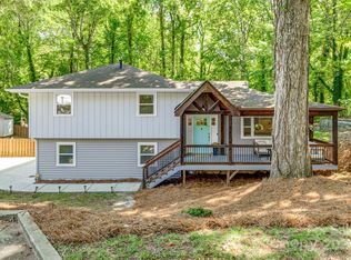 5075 Mariana Ln, Tega Cay, SC 29708