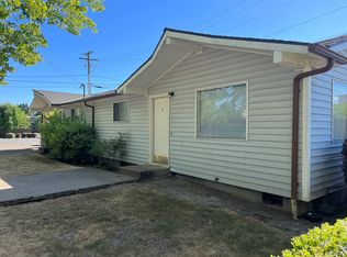 660 Clay St E #1 & 2, Monmouth, OR 97361