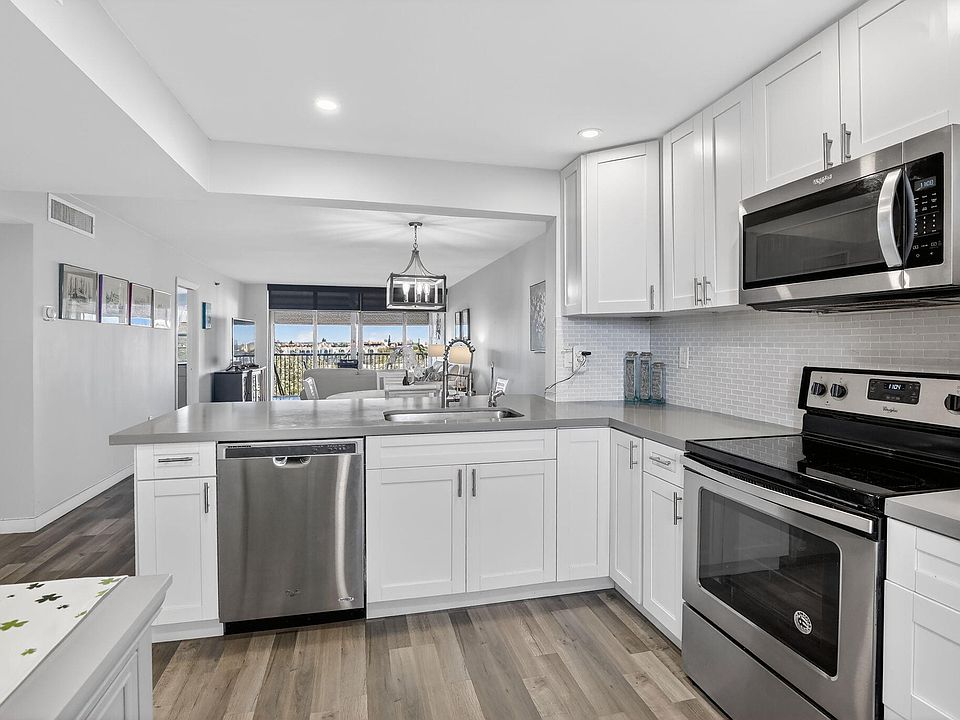 1st image of 3910 Inverrary Boulevard #802-b