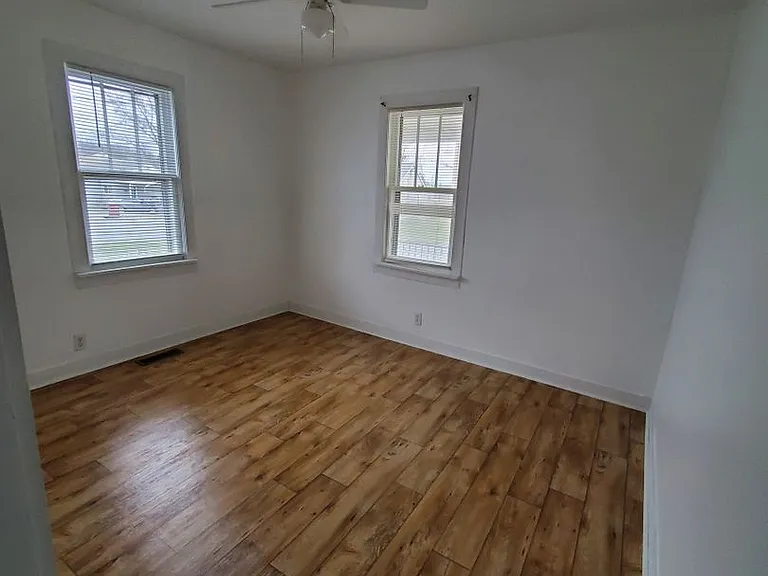 203 Meridith St — Photo 6