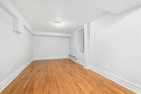 Rented by Brown Harris Stevens | media 19