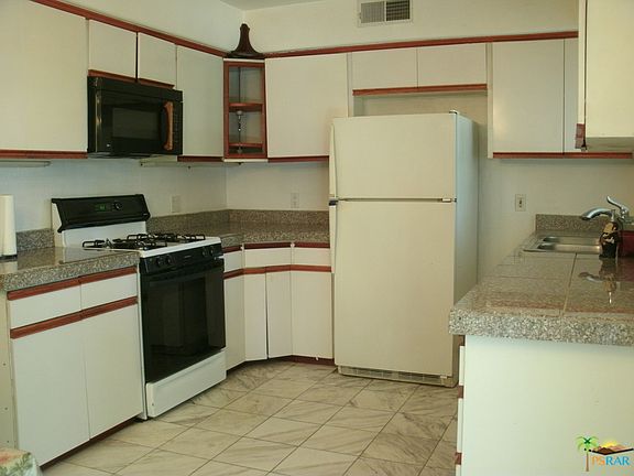 3rd image of 4356 E Camino San Miguel