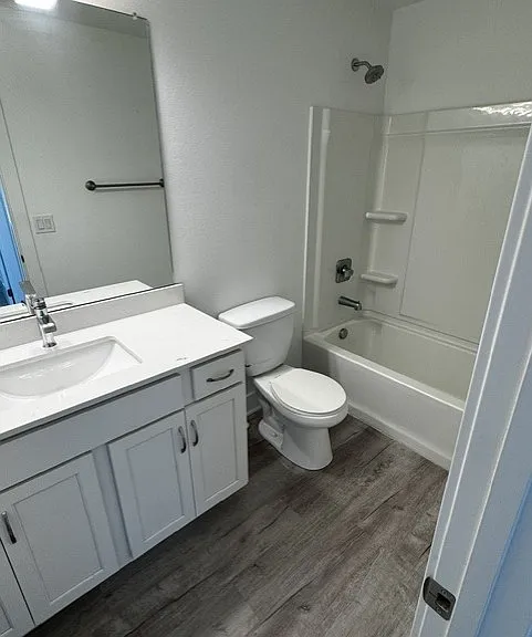 2nd Full Bath upstairs