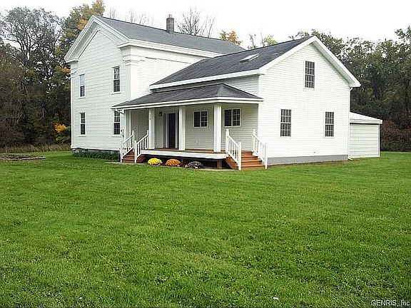 3rd image of 981 County Road 2