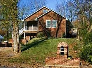 802 Forest St, Greeneville, TN 37743