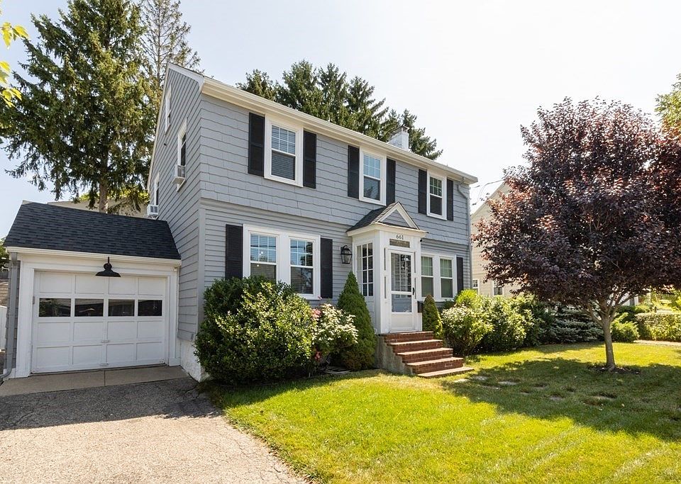 661 Lagrange St, West Roxbury, MA 02132 Zillow