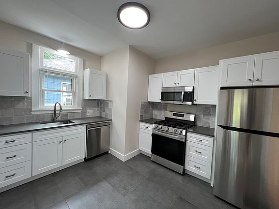 Kitchen and appliances