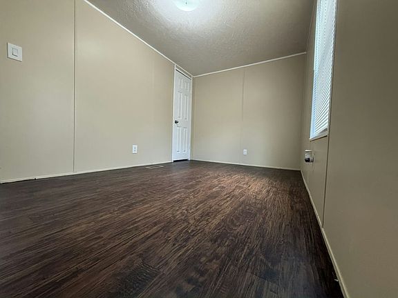 5th image of 7400 Glen Leaf Dr #161