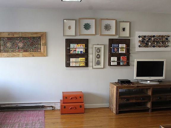 2nd image of 3019 Grace Ave