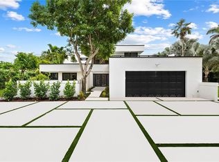 10475 SW 72nd Ave, Pinecrest, FL 33156