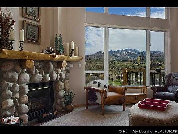 5th image of 3125 W Daybreaker Dr
