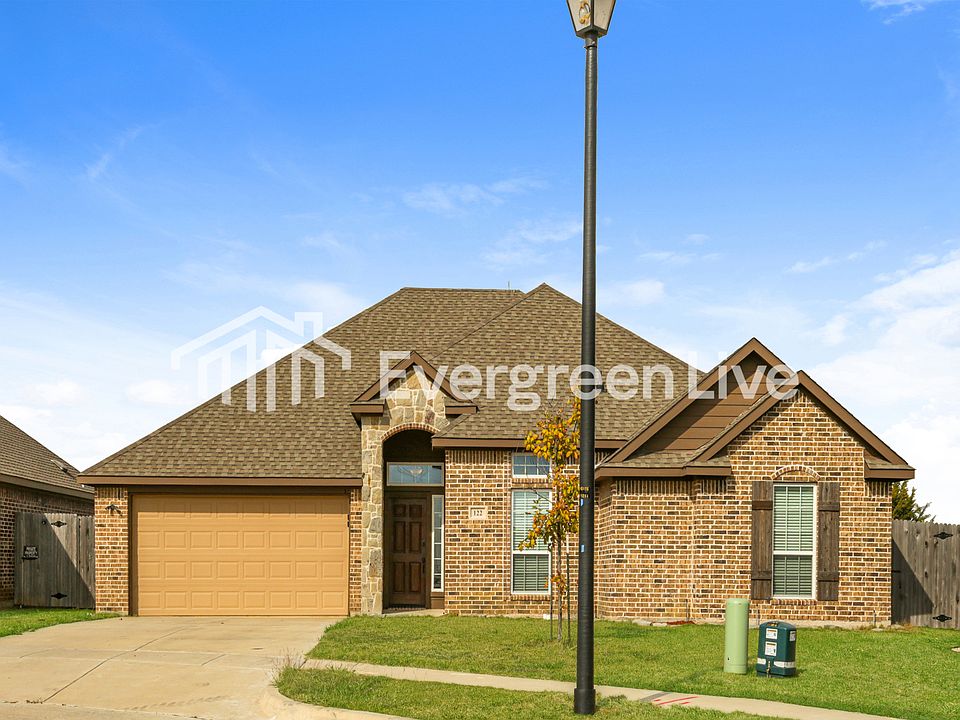 1st image of 122 Harley Meadows Cir