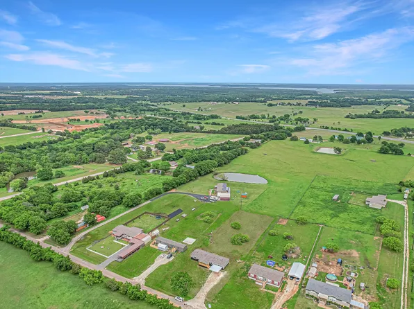 284 Pine Grove Rd, Gordonville, TX 76245