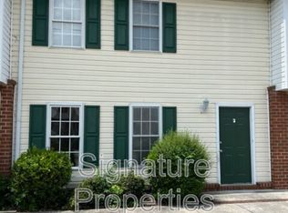 555 Fairfax Ave #F, Colonial Heights, VA 23834