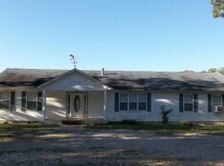 5945 State Road D, Williamsburg, MO 63388