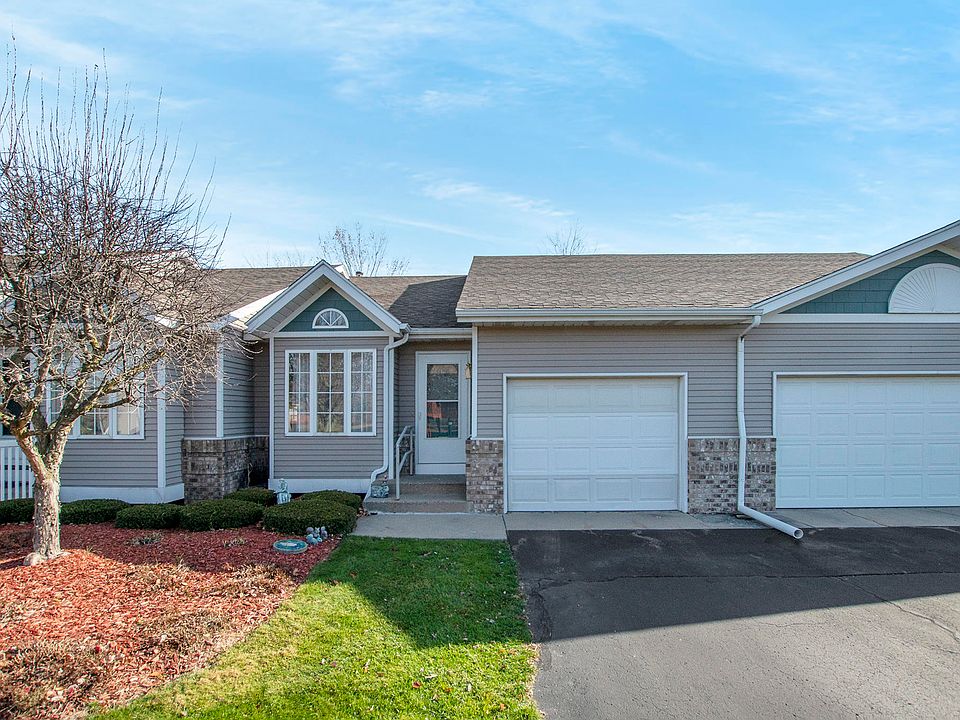 1st image of 692 Glenvale Dr