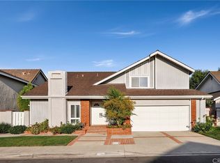 22 Deer Spg, Irvine, CA 92604