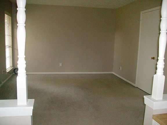 2nd image of 1085 Norwood Dr