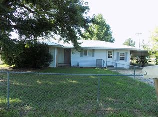 316 E 1st St, Wetumka, OK 74883