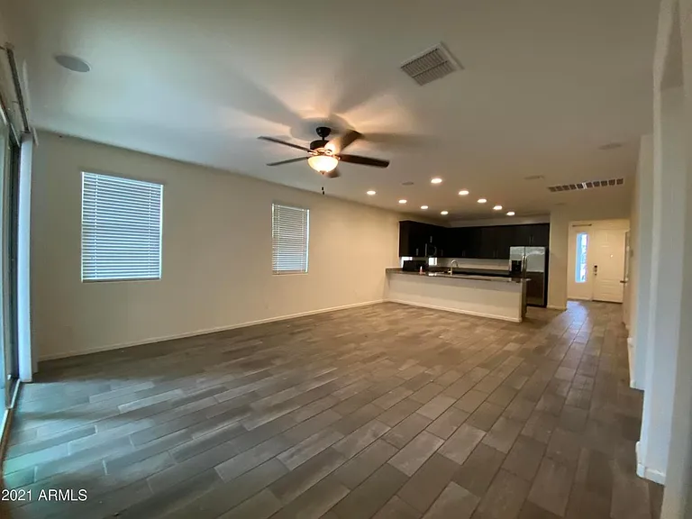 3549 E Apricot Ln — Photo 11