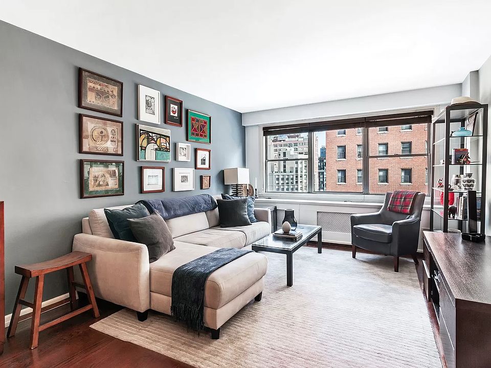1st image of 430 W 34th St #8H