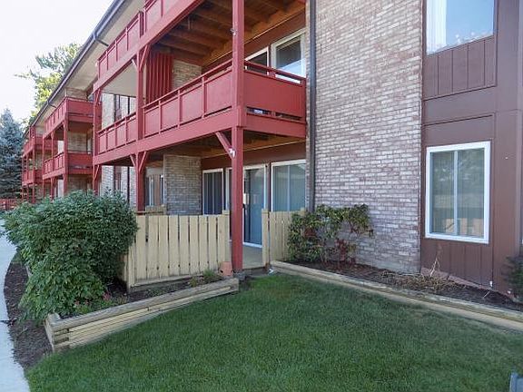 2nd image of 201 Evergreen St APT 3-1A