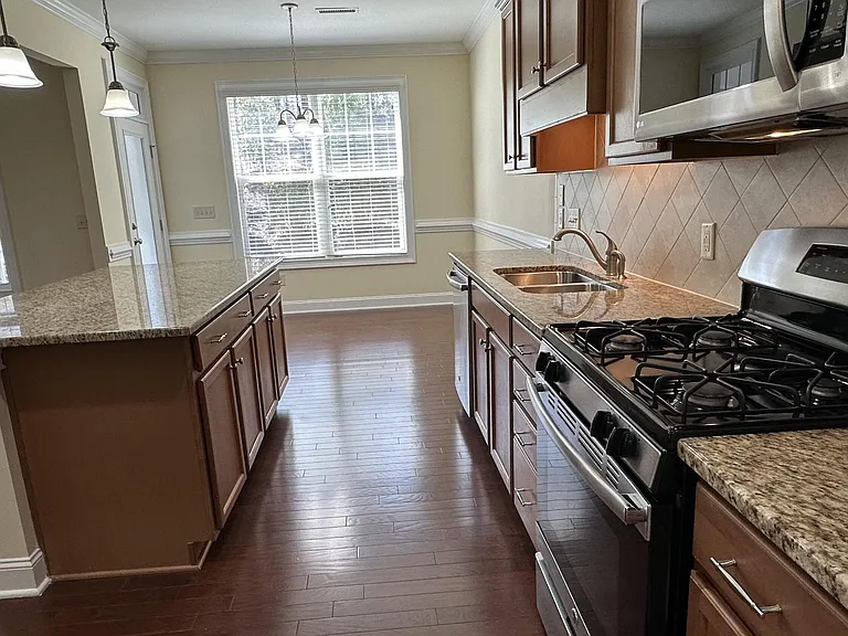 208 Wildfell Trl — Photo 14