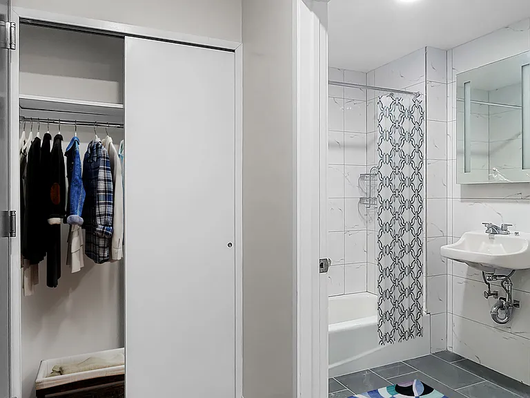 1475 Amsterdam Ave #3 — Photo 8