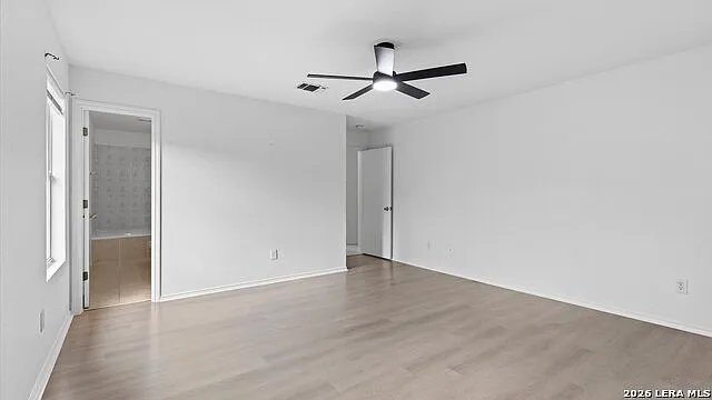 6023 Lake Victoria St — Photo 10