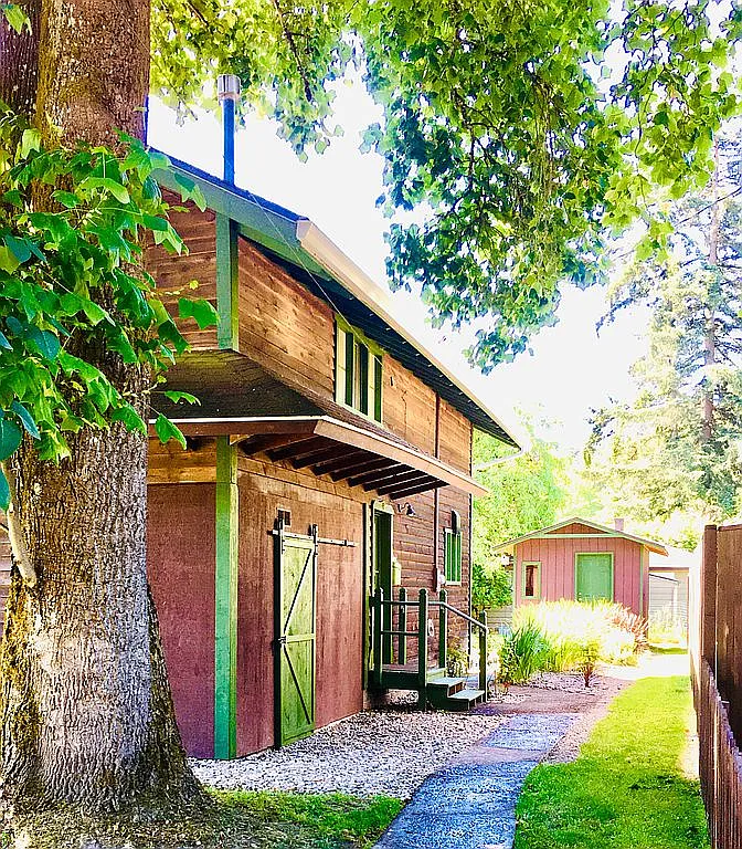 1610 Buck St photo 1
