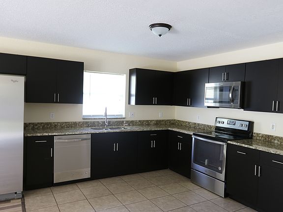 5th image of 1213 Epson Oaks Way