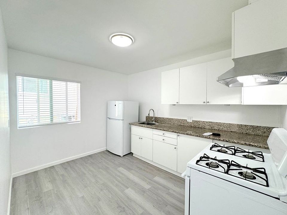 1st image of 4051-61 Euclid Ave #G