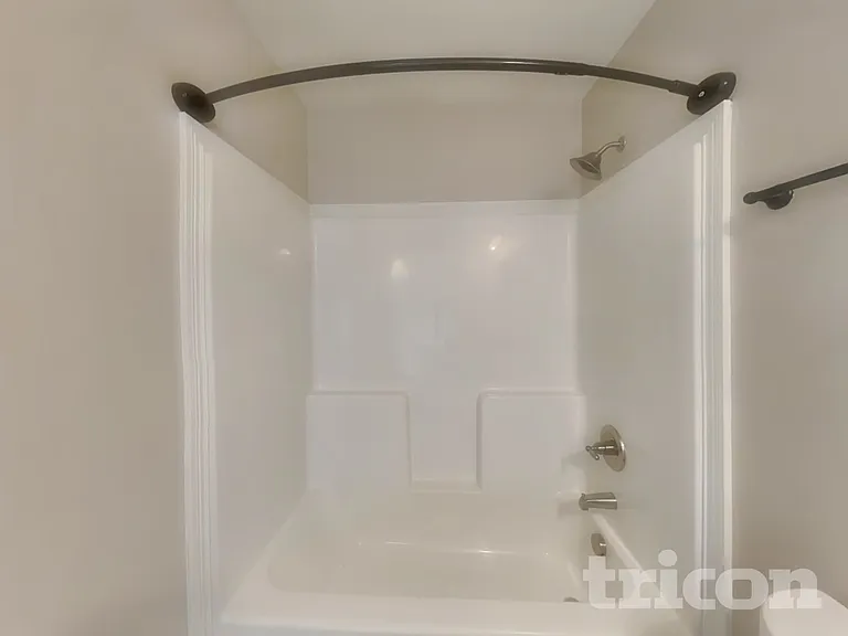 609 Hollow Crst — Photo 14