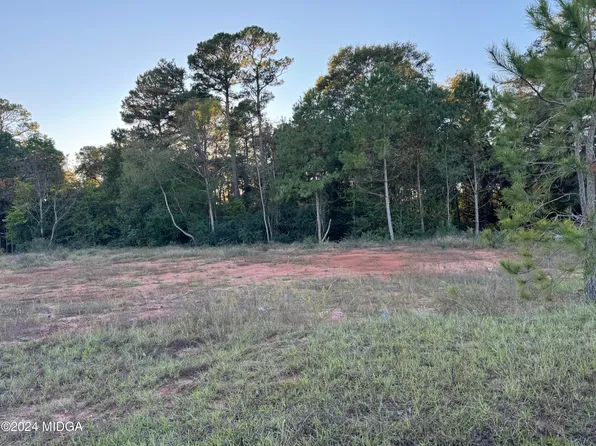 120 Emerald Blvd, Byron, GA 31008