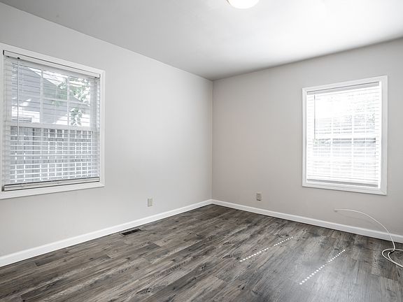 5th image of 3139 Cossell Dr