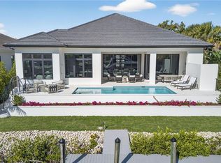 1456 Curlew AVE, NAPLES, FL 34102