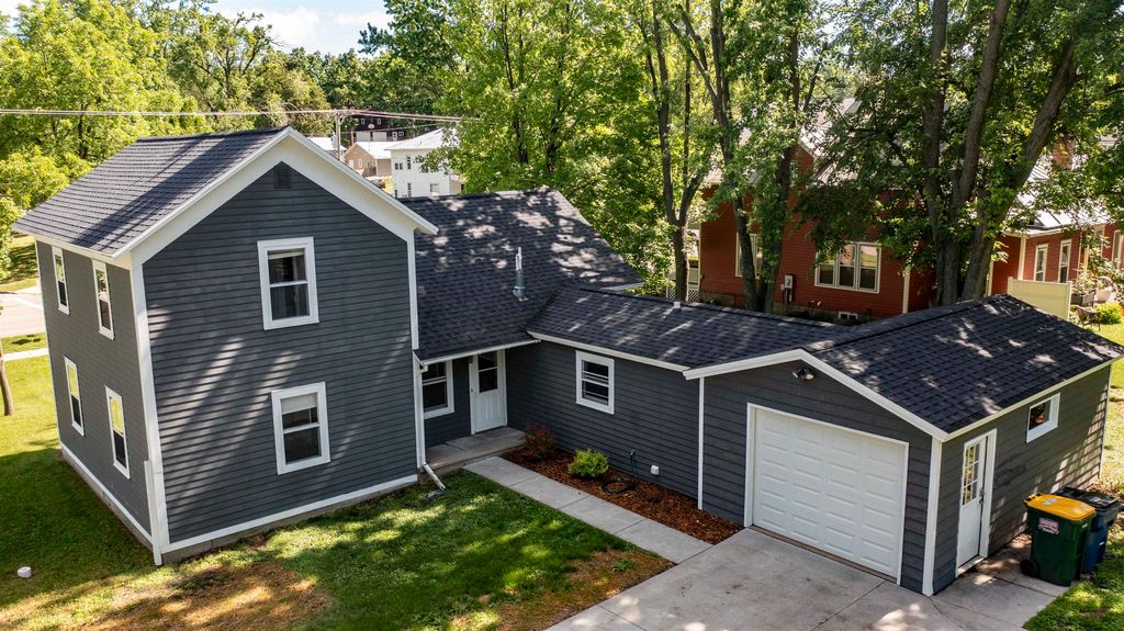 201 Mill St, Amherst, WI - View 3